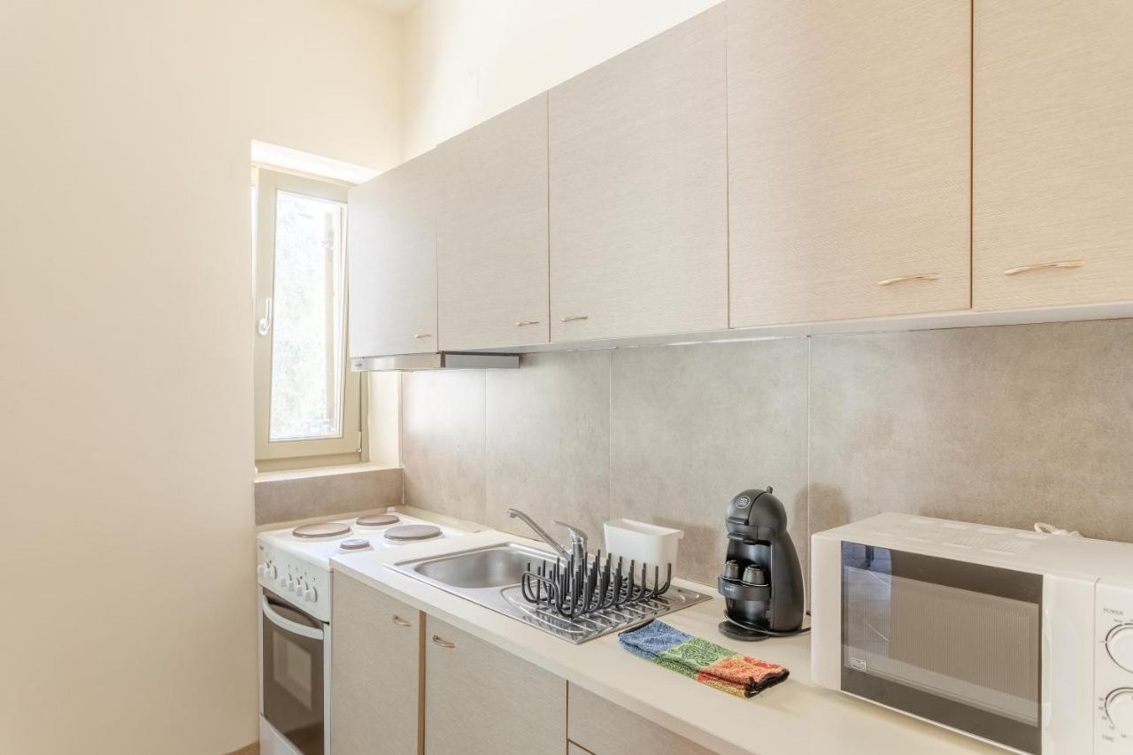 Orion Residence Mani อายิโอสนิโกลาโอส ภายนอก รูปภาพ