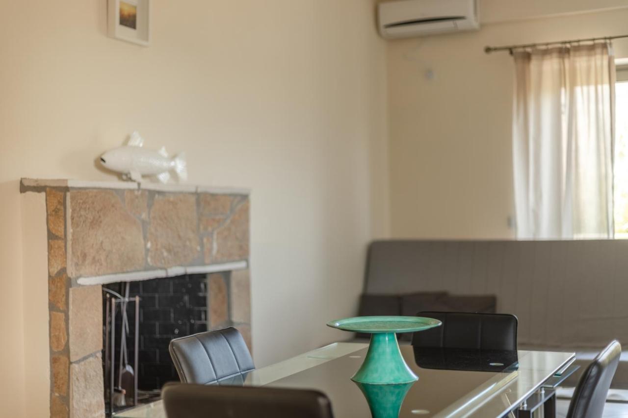 Orion Residence Mani อายิโอสนิโกลาโอส ภายนอก รูปภาพ